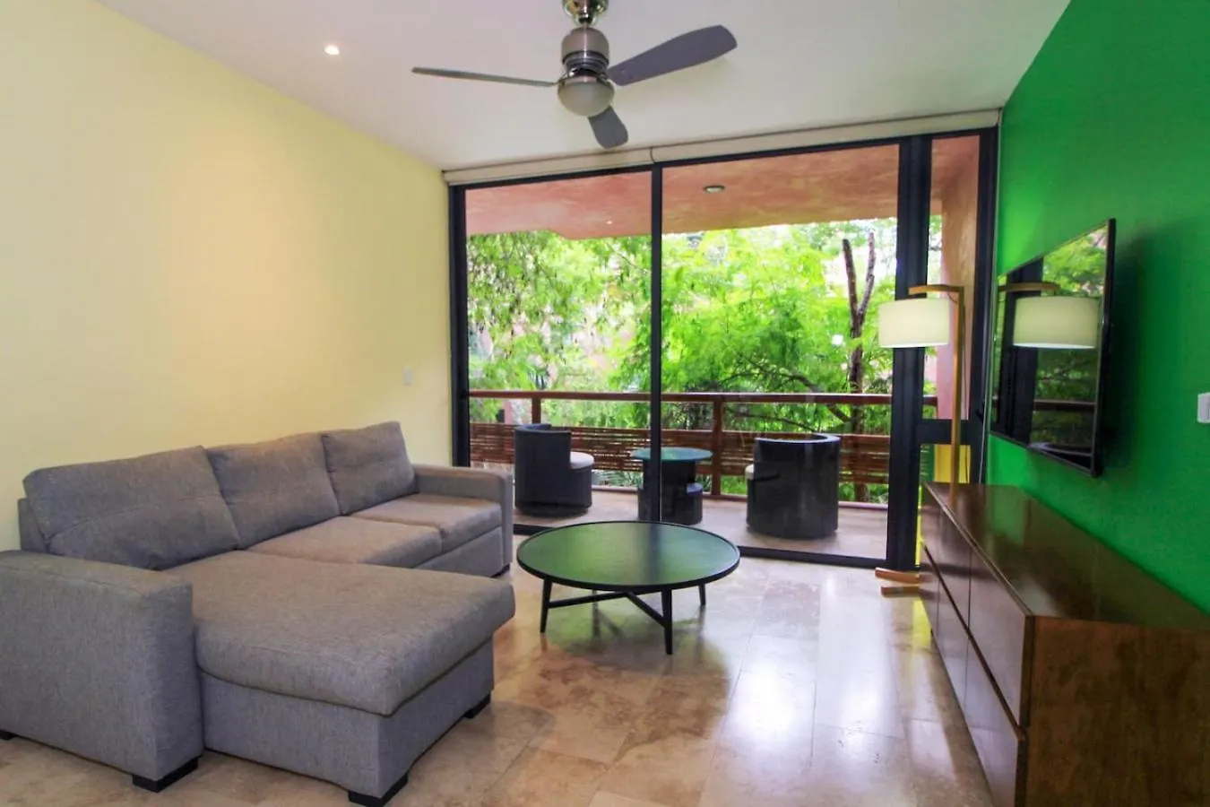 Vibrant 2Br Condo In Tulum Coolest Location 0*,